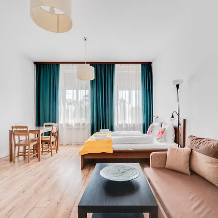 Jednosci Narodowej 46 By Homeprime *