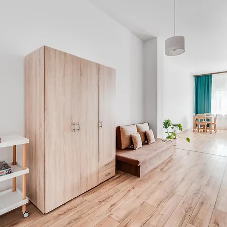 Jednosci Narodowej 46 By Homeprime Wrocław