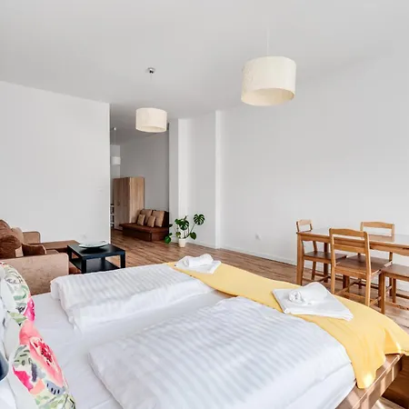 Jednosci Narodowej 46 By Homeprime *